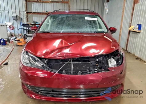 2017 Chrysler Pacifica Touring из США, поврежденный, VIN 2C4RC1DG1HR676566